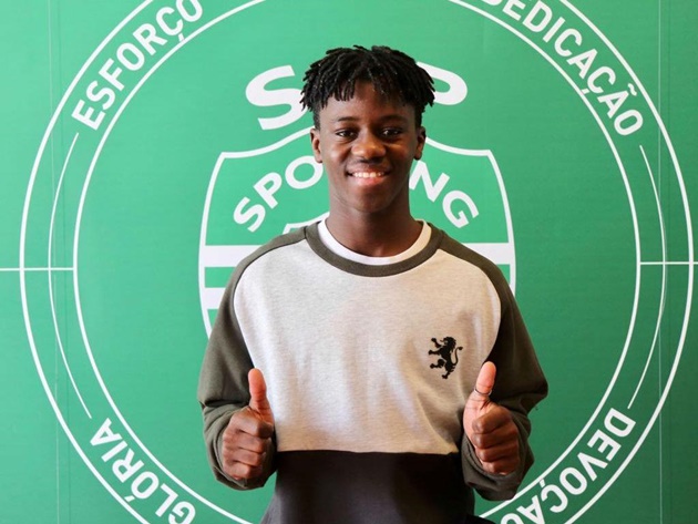 Joelson Fernandes: Teen wing wizard following in Ronaldo's footsteps at Sporting - Bóng Đá