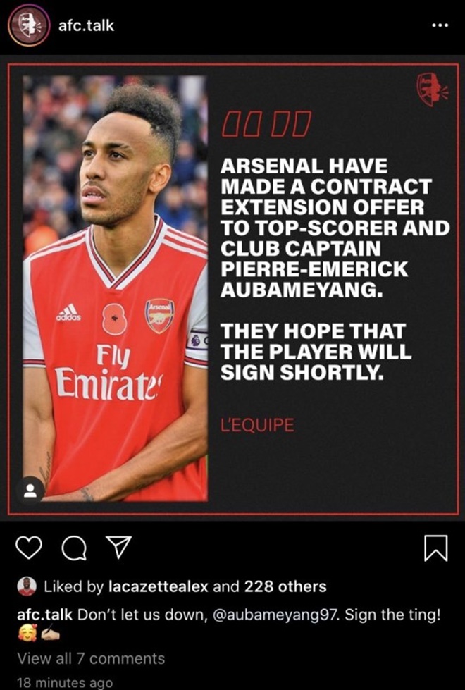 Alexandre Lacazette joins Arsenal fans in urging Pierre-Emerick Aubameyang to sign a new contract - Bóng Đá