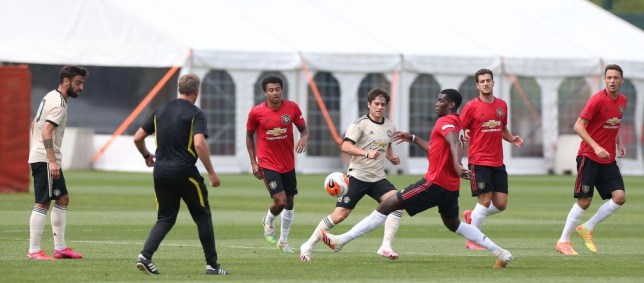 Manchester United cancel Stoke City friendly after positive coronavirus test - Bóng Đá