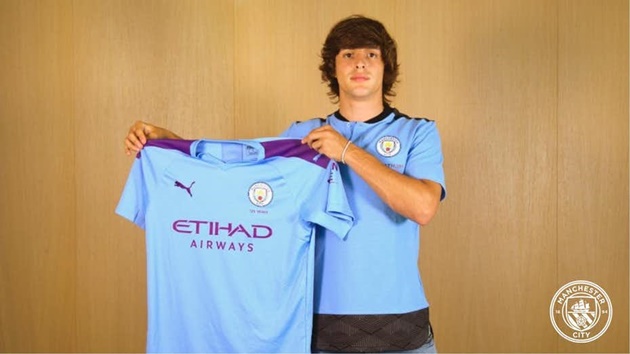 OFFICIAL: Man City complete signing of highly-rated Juventus forward - Bóng Đá