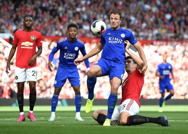 Jonny Evans urged Harry Maguire to join Manchester United and predicted he would become Red Devils captain - Bóng Đá