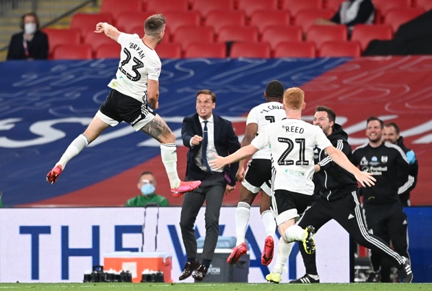 Fulham beat Brentford to make return to Premier League - Bóng Đá