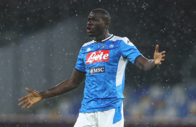 Rio Ferdinand identifies the ‘problem’ with Chelsea signing Kalidou Koulibaly - Bóng Đá