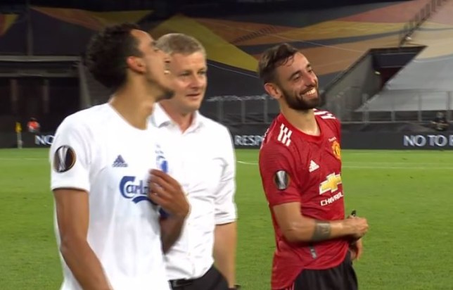 Ole Gunnar Solskjaer mocks Bruno Fernandes after Manchester United’s win over FC Copenhagen - Bóng Đá