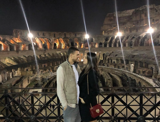Edin Dzeko’s stunning model wife Amra wants him to snub Juventus and Inter transfer interest and stay in Rome - Bóng Đá