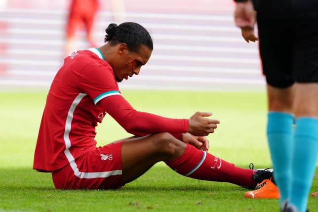 Liverpool star Virgil van Dijk doubt for Arsenal clash after picking up nasty cut in RB Salzburg game - Bóng Đá