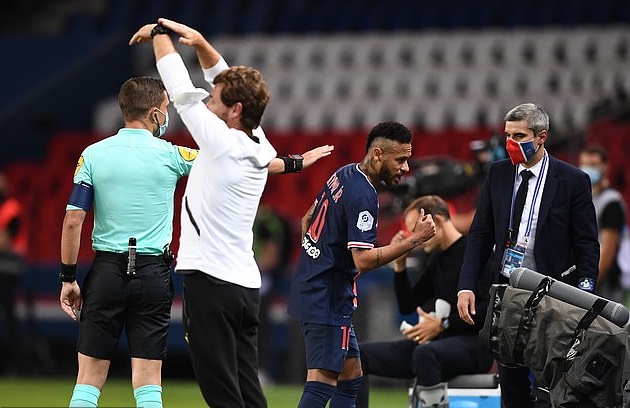 Neymar bị thẻ đỏ, PSG thua trận derby trong cảnh bạo lực - Bóng Đá