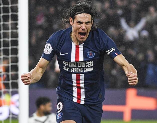 Edinson Cavani has gone from shearing sheep and learning ballet to Manchester United's new No 7 - Bóng Đá