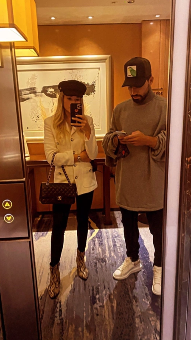 Man City star Sergio Aguero and partner Sofia Calzetti enjoy tourist trip to London - Bóng Đá