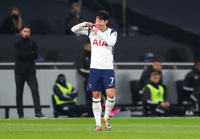 Gary Neville criticises Arsenal duo Gabriel and Thomas Partey after Son Heung-min’s stunning goal for Tottenham - Bóng Đá