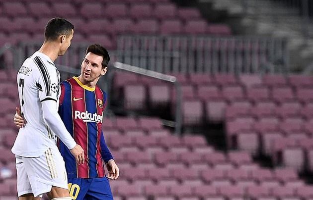 Messi bị Ronaldo xử lý sau khi 