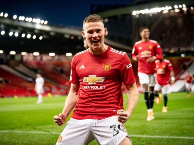 Record-breaking Scott McTominay stars as Manchester United smash Leeds United in Premier League thriller - Bóng Đá