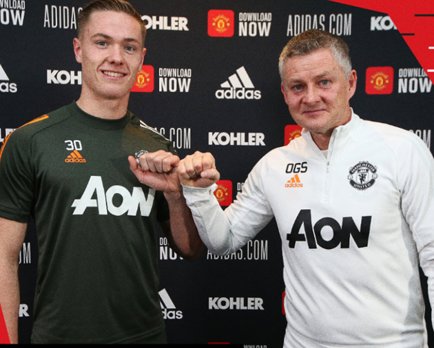 M.U đạt thỏa thuận bán đứt 'tàn dư của Solskjaer' 