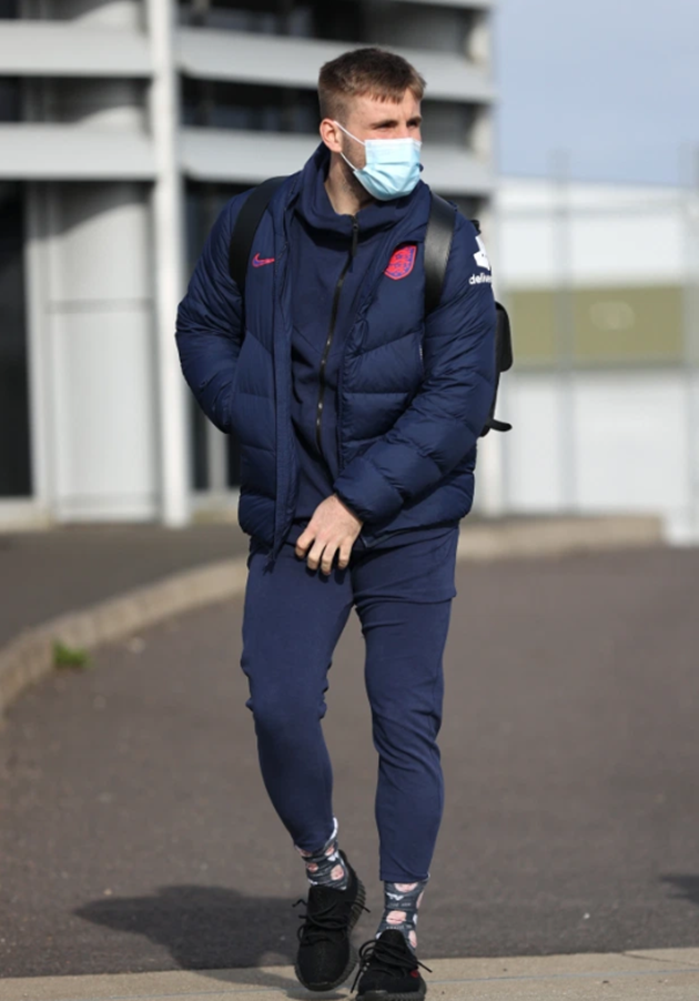 England stars fly out to Albania for World Cup qualifier - Bóng Đá