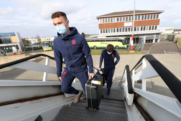 England stars fly out to Albania for World Cup qualifier - Bóng Đá