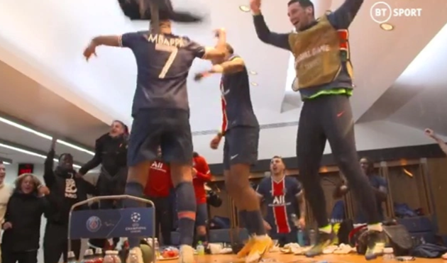 Inside PSG’s dressing-room celebrations after Bayern win as Mbappe dances - Bóng Đá