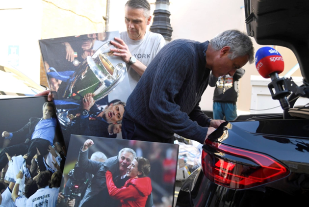 Jose Mourinho clears out Tottenham office - Bóng Đá