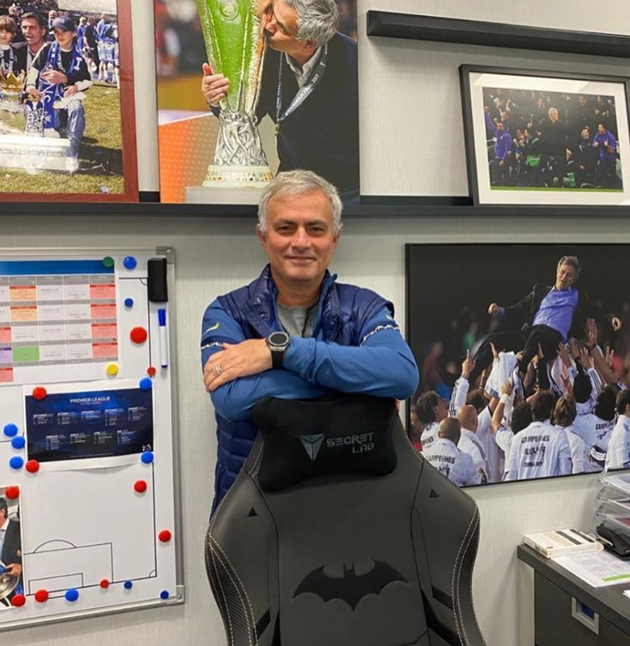 Jose Mourinho clears out Tottenham office - Bóng Đá