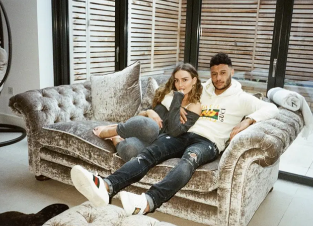 Inside Alex Oxlade-Chamberlain and Perrie Edwards’ A-list life at £4million Cheshire home as they reveal baby news - Bóng Đá