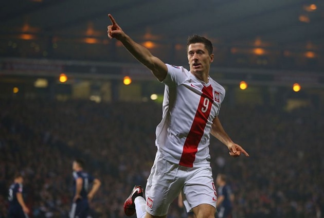 5 players above the age of 30 who can dominate the tournament - Bóng Đá