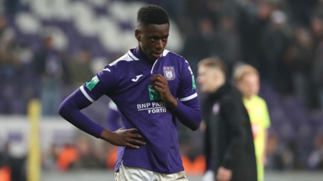 Tài năng trẻ Lokonga.