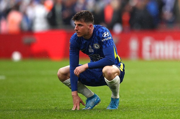 'What a joke!' - Angry Chelsea fans cannot believe what has happened to Mason Mount - Bóng Đá