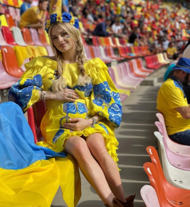 Meet Ukraine Wags cheering on their stars vs England - Bóng Đá