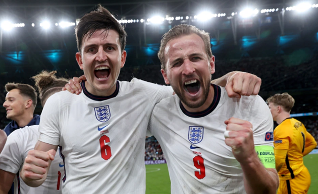 England fans go wild as Three Lions make historic first final in 55 years - Bóng Đá