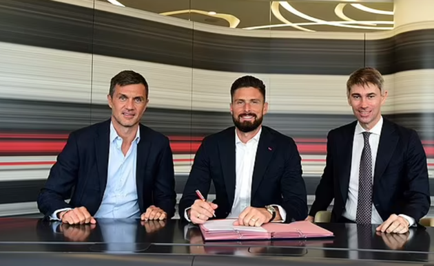 Ảnh Giroud ra mắt AC Milan - Bóng Đá
