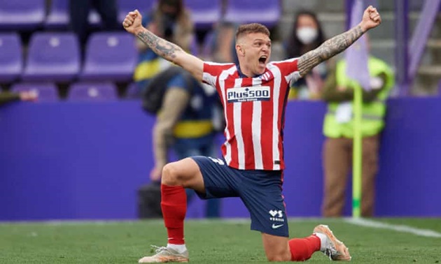 £34million star pressing to agree Man United move (Trippier) - Bóng Đá