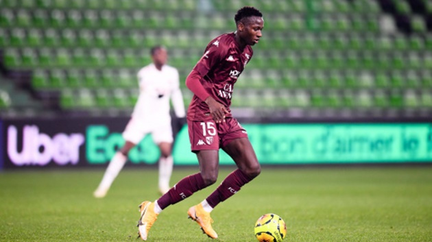 Tài năng trẻ Sarr.