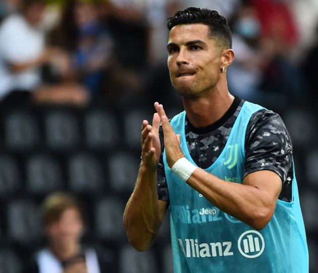 Cristiano Ronaldo rips off shirt and celebrates scoring 90th minute winner for Juventus - Bóng Đá