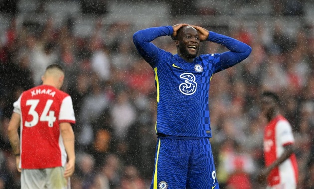 Romelu Lukaku reacts to Bernd Leno save in Arsenal loss - Bóng Đá