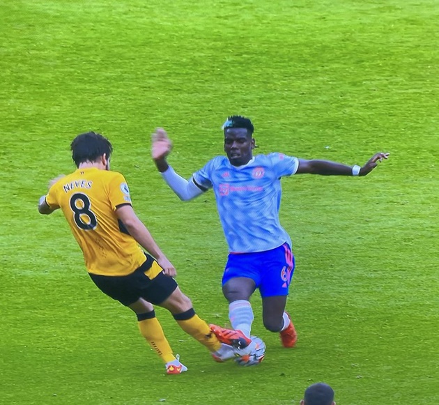 PAUL POGBA SLAMMED BY GRAEME SOUNESS OVER RECKLESS TACKLE ON RUBEN NEVES - Bóng Đá