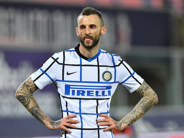 Manchester United to consider January move for Marcelo Brozovic? - Bóng Đá