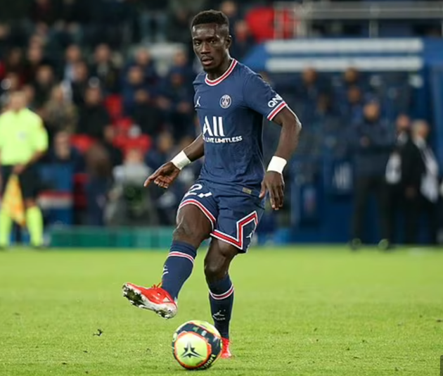 Idrissa Gueye would have added much needed midfield steel Manchester United needed... but Ole Gunnar Solskjaer failed to push - Bóng Đá