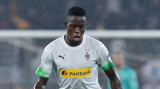 Waiting would benefit Liverpool - there isn't room for Denis Zakaria - Bóng Đá