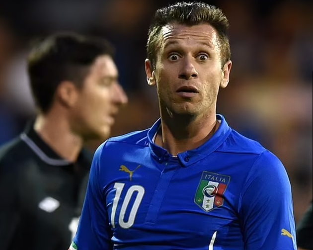 Antonio Cassano claims rival Cristiano Ronaldo got his number and ordered him to 'respect' his achievements after Ballon d'Or  - Bóng Đá