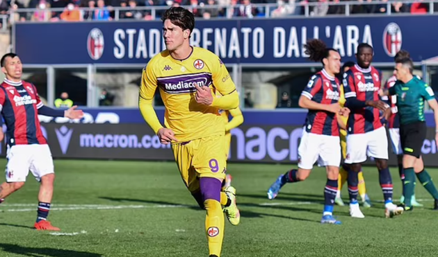 Arsenal 'are willing to increase their bid for Fiorentina striker Dusan Vlahovic to £68MILLION' - Bóng Đá