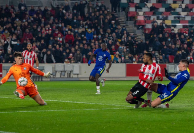 “MAN OF THE MATCH” SOME CHELSEA FANS SINGLE OUT ONE PLAYER FOR FIRST HALF HEROICS (Kepa) - Bóng Đá