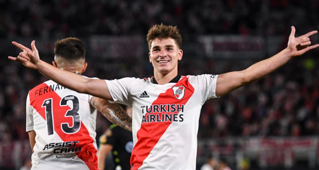 Man City target Julian Alvarez is the heir to Aguero - Bóng Đá