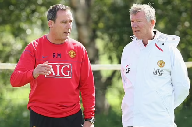 Rene Meulensteen has claimed that Manchester United have completely lost their identity since Sir Alex Ferguson's - Bóng Đá