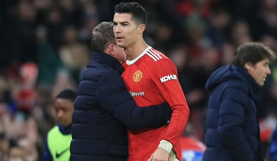 Ralf Rangnick insists he is 'not worried' about Cristiano Ronaldo's ability to recover in time Atletico Madrid - Bóng Đá