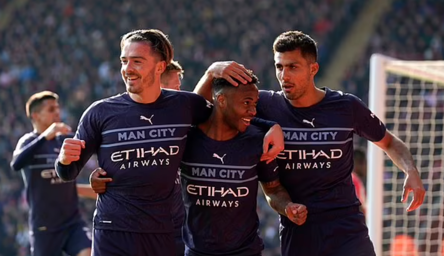 Micah Richards backs Manchester City to lift two out of three trophies - Bóng Đá
