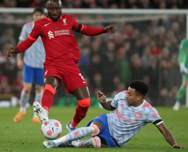 Graeme Souness and Roy Keane agree Naby Keita should have been sent off during Manchester United clash - Bóng Đá