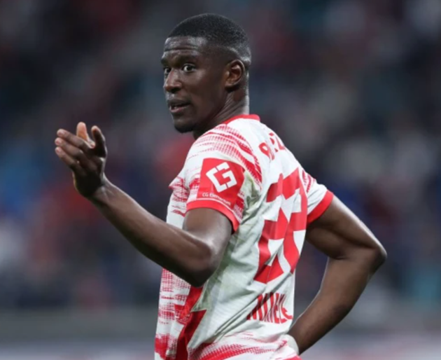 Manchester United target Nordi Mukiele from RB Leipzig as Aaron Wan-Bissaka replacement - Bóng Đá