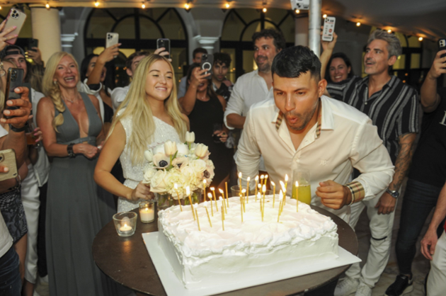 Sergio Aguero’s lavish Miami birthday party - Bóng Đá