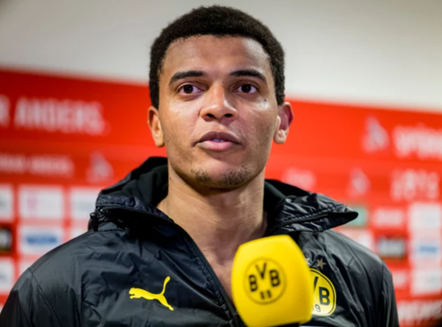 Arsenal reject chance to sign Borussia Dortmund defender Manuel Akanji - Bóng Đá