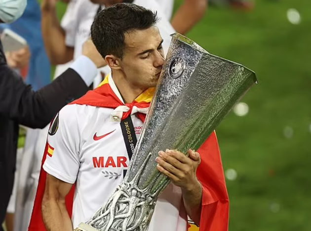 Sevilla are looking to re-sign Tottenham defender Sergio Reguilon - Bóng Đá