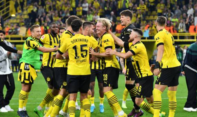 ảnh reviews trận Dortmund - Bóng Đá